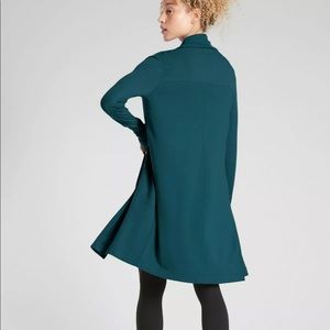 NWT Athleta Canopy Wrap in Nirvana - Oceanic Teal (M)